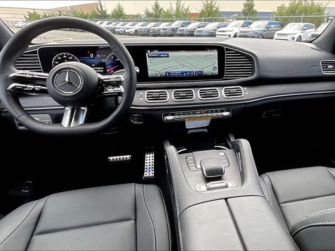 New 2026 Mercedes-Benz GLS 450 4MATIC image 5