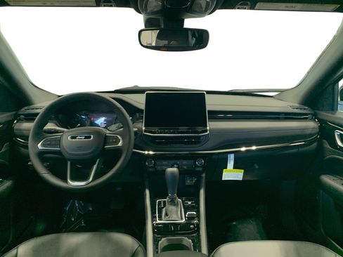 New 2026 Jeep Compass Latitude AWD/4WD image 19