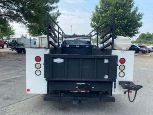 Used 2013 Ford F350 XL image 2