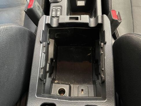 Used 2013 Subaru Crosstrek 2.0i Limited AWD/4WD image 28