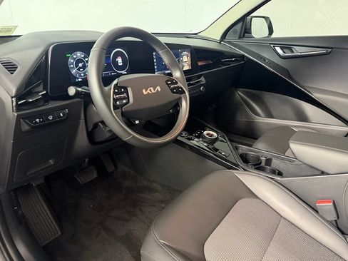Used 2024 Kia Niro Wind FWD image 14