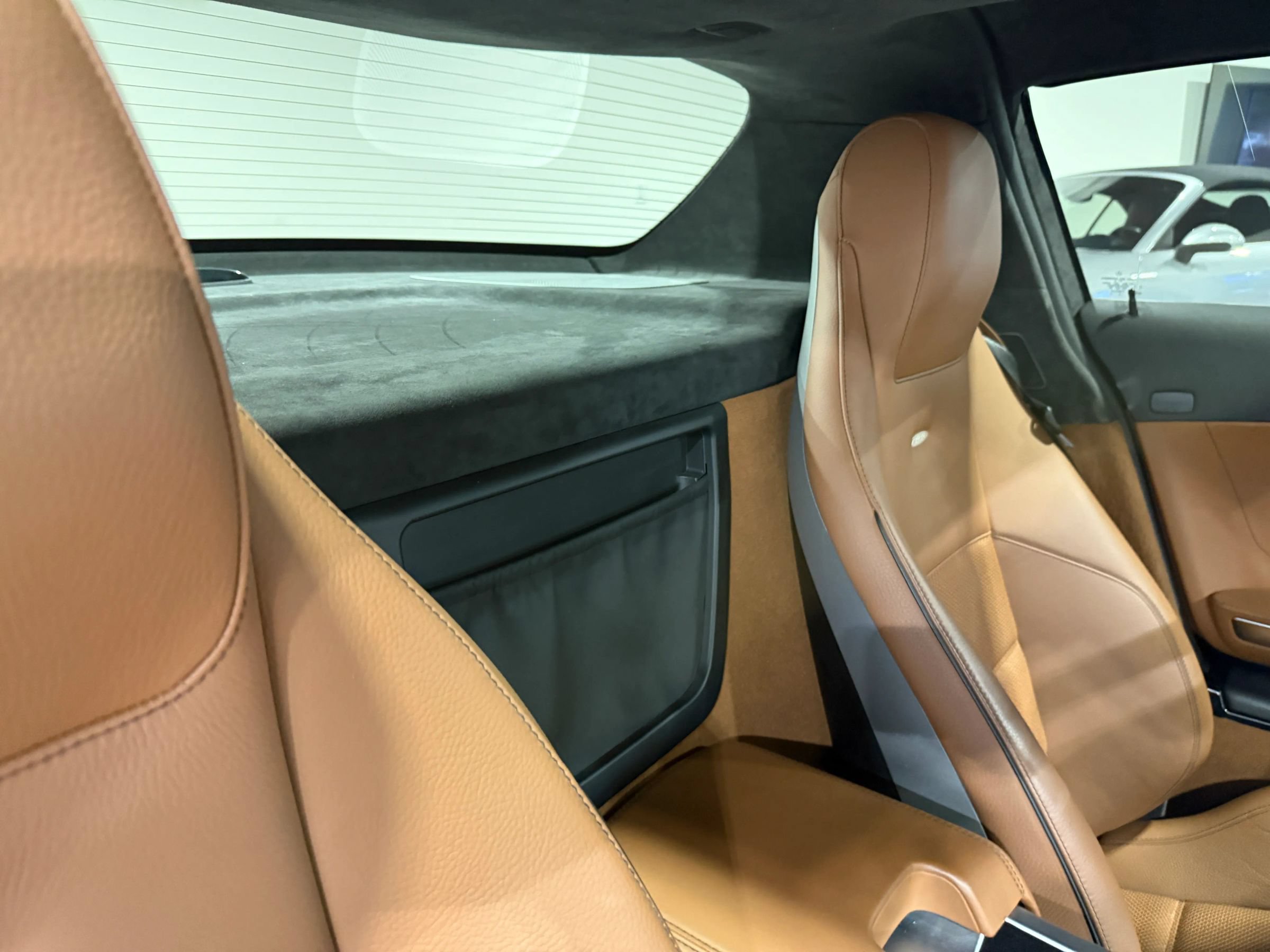 Used 2011 Mercedes-Benz SLS AMG Coupe image 64