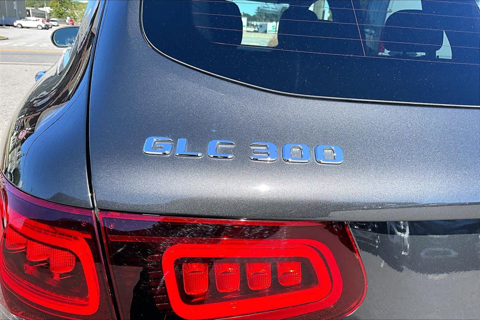 Used 2022 Mercedes-Benz GLC 300 4MATIC image 32