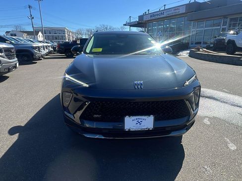 New 2026 Buick Envision Sport Touring image 2