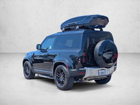Certified 2023 Land Rover Defender 90 SE AWD/4WD image 8