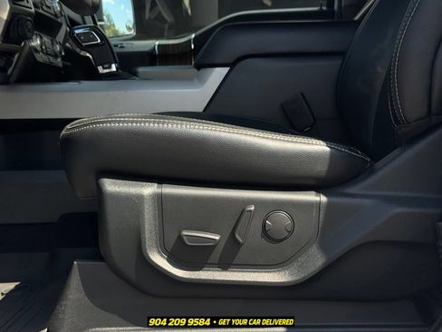 Used 2020 Ford F150 Lariat w/ Equipment Group 502A Luxury AWD/4WD image 14