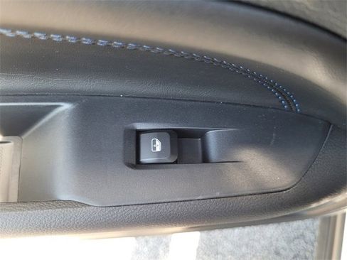 New 2025 Jeep Compass Latitude w/ Altitude Special Edition image 23