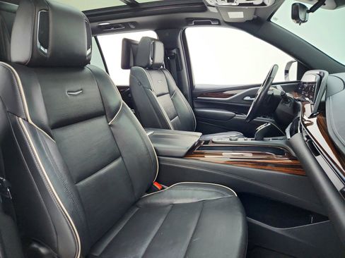 Used 2023 Cadillac Escalade Premium Luxury w/ LPO, Radiant Package image 30