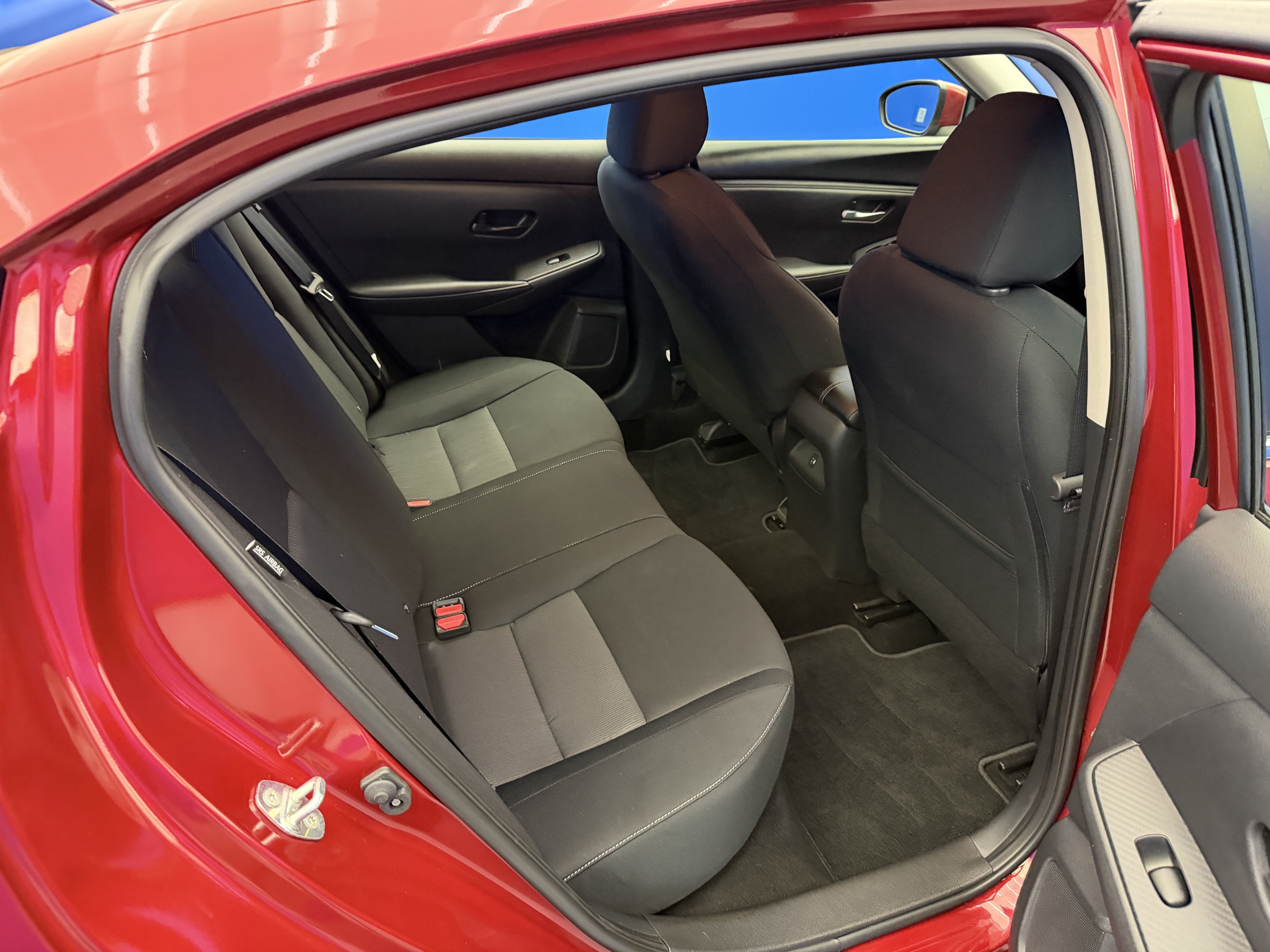 Used 2024 Nissan Sentra SV w/ All-Weather Package FWD image 24