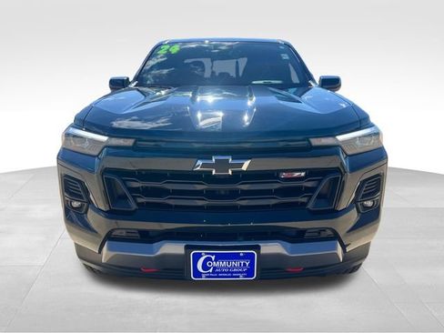 Used 2024 Chevrolet Colorado Z71 w/ Z71 Convenience Package 2 AWD/4WD image 10