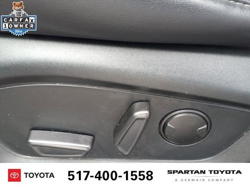 Used 2023 Ford Explorer XLT w/ Equipment Group 202A image 14