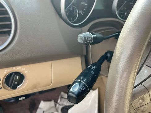 Used 2007 Mercedes-Benz ML 350 suv image 24