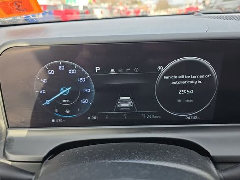 Used 2024 Kia Seltos EX image 15