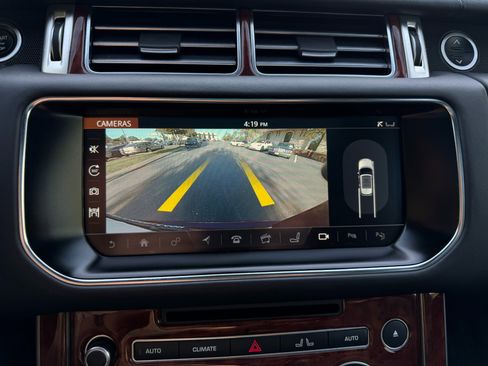 Used 2017 Land Rover Range Rover HSE image 73