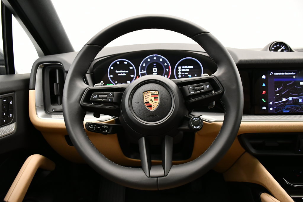 Certified 2026 Porsche Cayenne Coupe AWD/4WD image 27