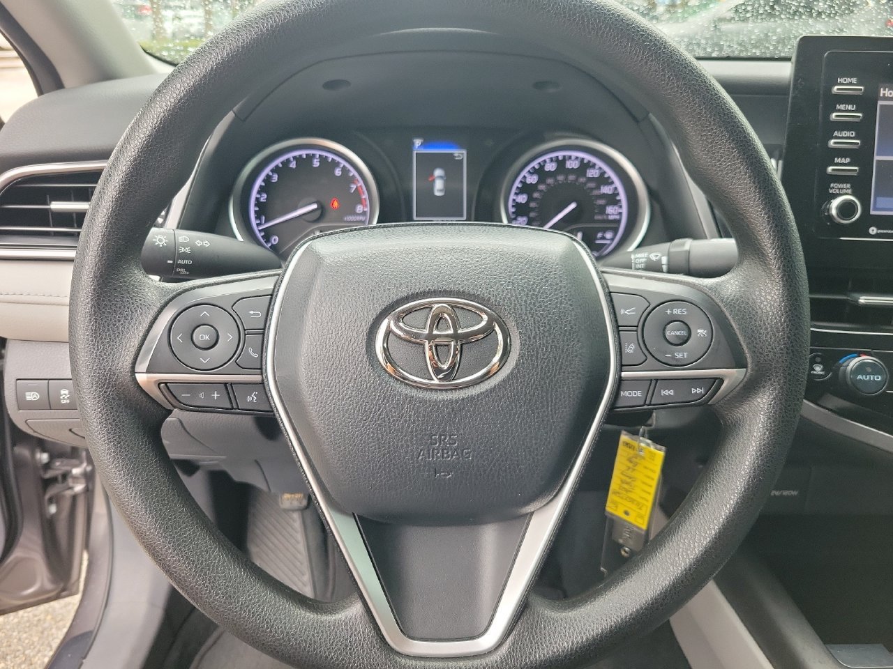Used 2023 Toyota Camry LE FWD image 18