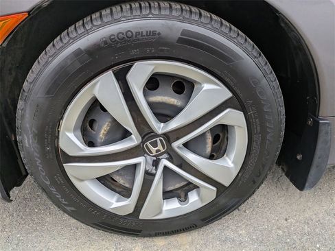 Used 2018 Honda Civic LX image 9