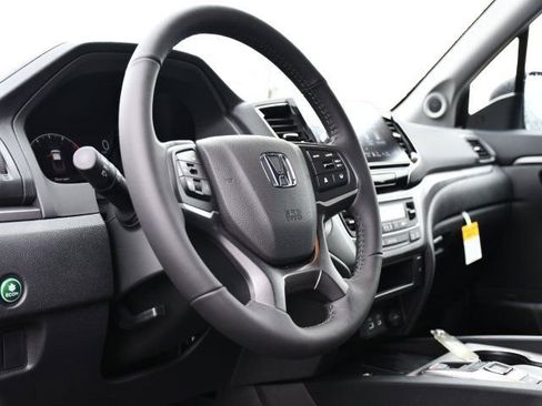 New 2026 Honda Ridgeline RTL image 11