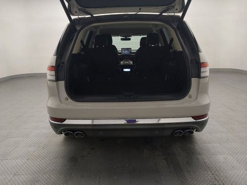 Used 2020 Lincoln Aviator Reserve w/ Elements Package Plus AWD/4WD image 29