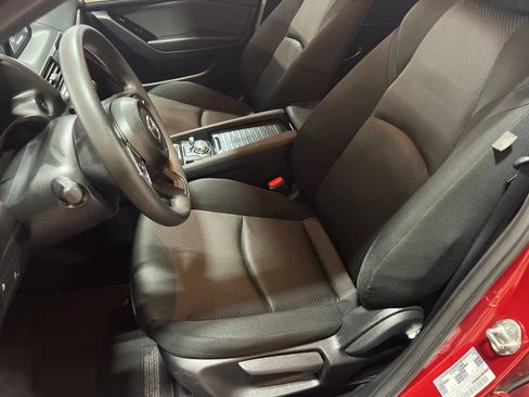 Used 2017 MAZDA MAZDA3 Sport FWD image 14