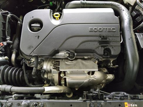 Used 2023 Chevrolet Malibu LS FWD image 30
