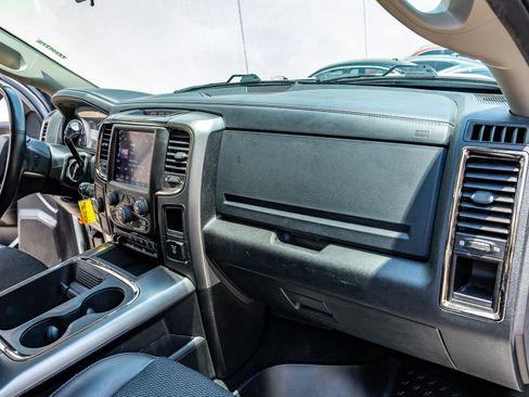 Used 2018 RAM 2500 Lone Star w/ Sport Appearance Group AWD/4WD image 16