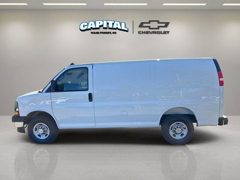 New 2025 Chevrolet Express 2500 w/ Driver Convenience Package RWD image 10