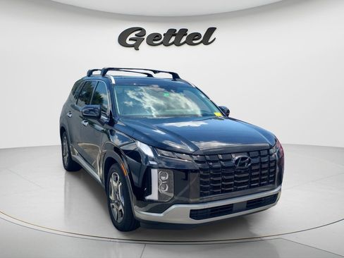 Used 2024 Hyundai Palisade Limited FWD image 3