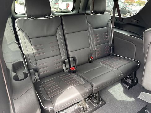 New 2026 GMC Yukon XL AT4 Ultimate w/ LPO, Floor Liner Package AWD/4WD image 41