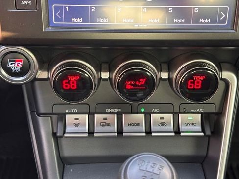 Used 2023 Toyota GR86 image 20