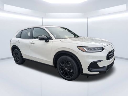 New 2026 Honda HR-V Sport image 1
