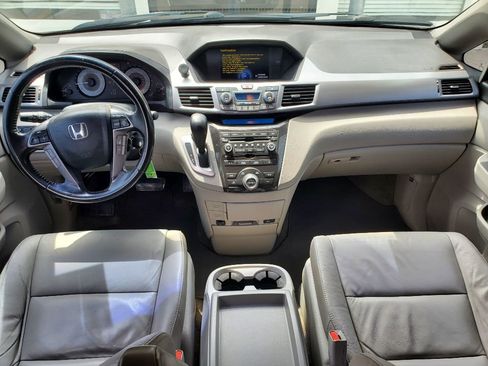Used 2011 Honda Odyssey Touring image 34