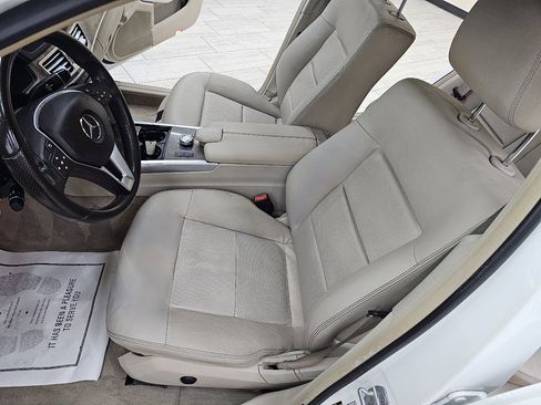 Used 2016 Mercedes-Benz E 350 Sedan image 20