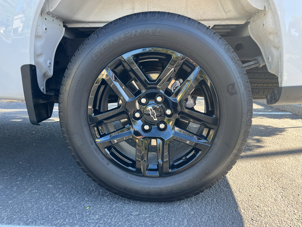 Certified 2026 Chevrolet Silverado 1500 Custom AWD/4WD image 16