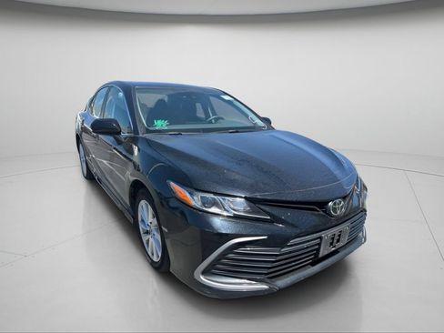 Used 2024 Toyota Camry LE FWD image 2