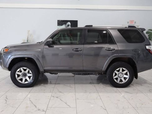 Used 2015 Toyota 4Runner Trail AWD/4WD image 6