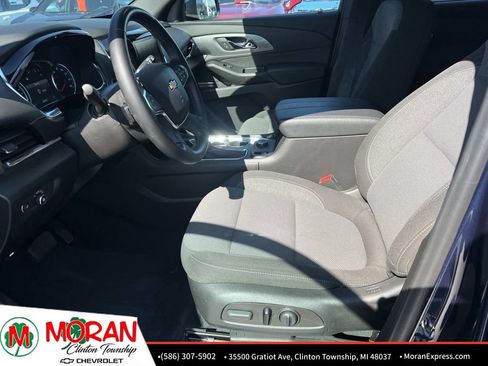 Certified 2023 Chevrolet Traverse LT AWD/4WD image 17