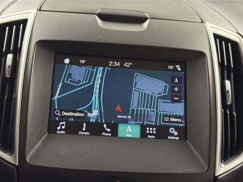 Used 2017 Ford Edge SEL w/ Equipment Group 201A image 20