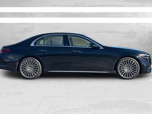 Certified 2024 Mercedes-Benz E 450 4MATIC Sedan image 3