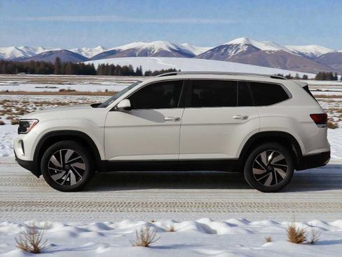 Used 2024 Volkswagen Atlas SEL image 3
