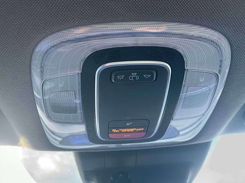 Certified 2023 Hyundai Elantra SEL image 30