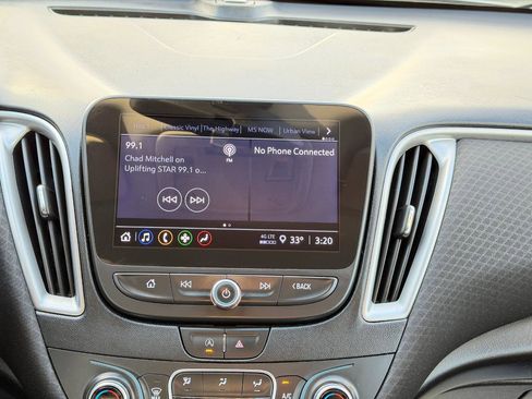 Used 2022 Chevrolet Malibu LT image 51