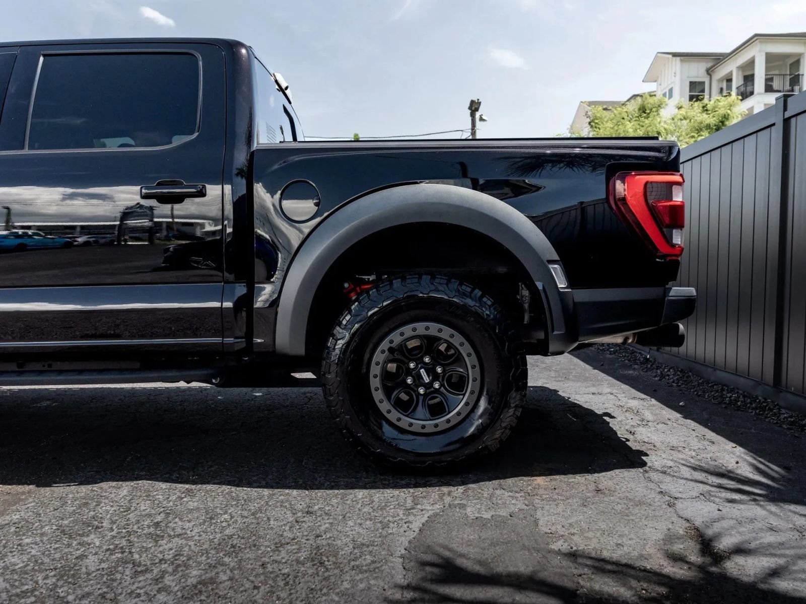 Used 2022 Ford F150 Raptor w/ Equipment Group 801A High AWD/4WD image 33