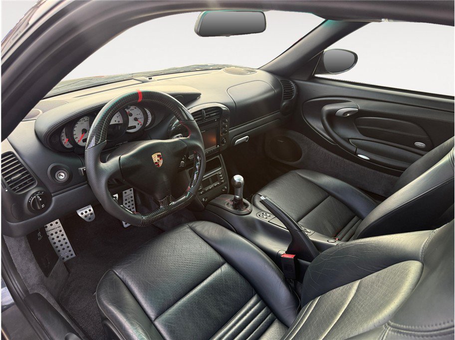 Used 2004 Porsche 911 Carrera 4S AWD/4WD image 10