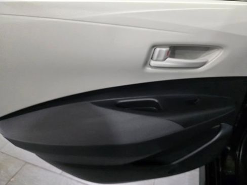 Used 2024 Toyota Corolla LE image 11