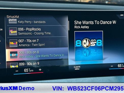 Used 2023 BMW iX xDrive50 w/ Sport Package image 34