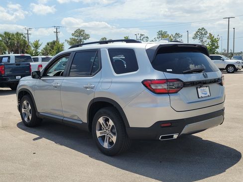 New 2026 Honda Pilot EX-L image 5