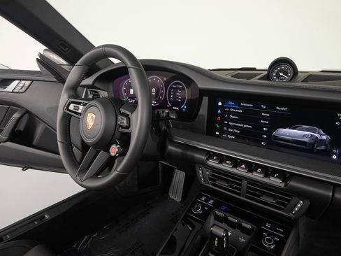 Used 2026 Porsche 911 Carrera S RWD image 34