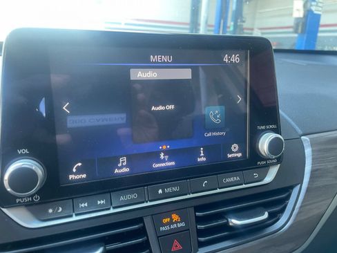 Used 2025 Nissan Altima 2.5 SV FWD image 20