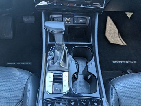 Used 2023 Hyundai Santa Cruz Limited image 22